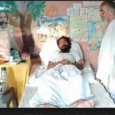 गंगा के लिए 194 दिन से अनशन कर रहे स्‍वामी आत्‍मबोधानंद ने तोड़ा उपवास