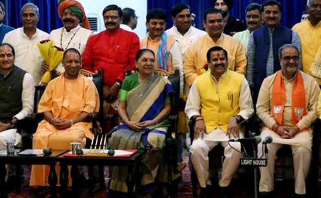 क्या आज तय होगा योगी सरकार का मंत्रिमंडल विस्तार?आज दिल्ली दौरे पर सीएम योगी क्या आज तय होगा योगी सरकार का मंत्रिमंडल विस्तार?आज दिल्ली दौरे पर सीएम योगी
