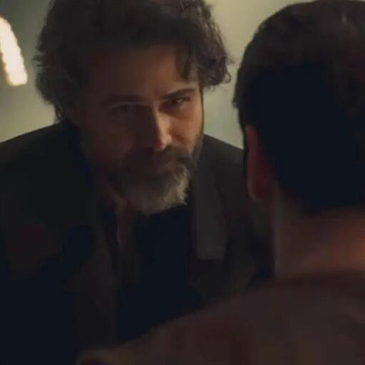 **टाइगर 3 की सफलता पर इमरान हाशमी ने कहा, दर्शकों का प्यार बरकरार है**