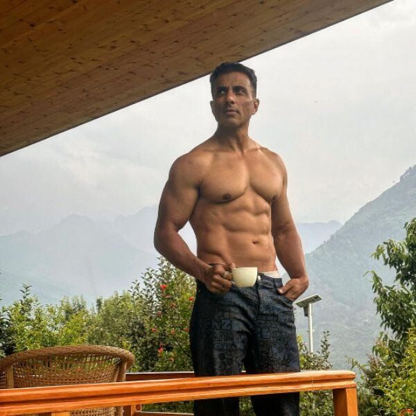 बॉलीवुड आइकन सोनू सूद ने फैंस के साथ साझा किया एडवेंचर वीडियो बॉलीवुड आइकन सोनू सूद ने फैंस के साथ साझा किया एडवेंचर वीडियो