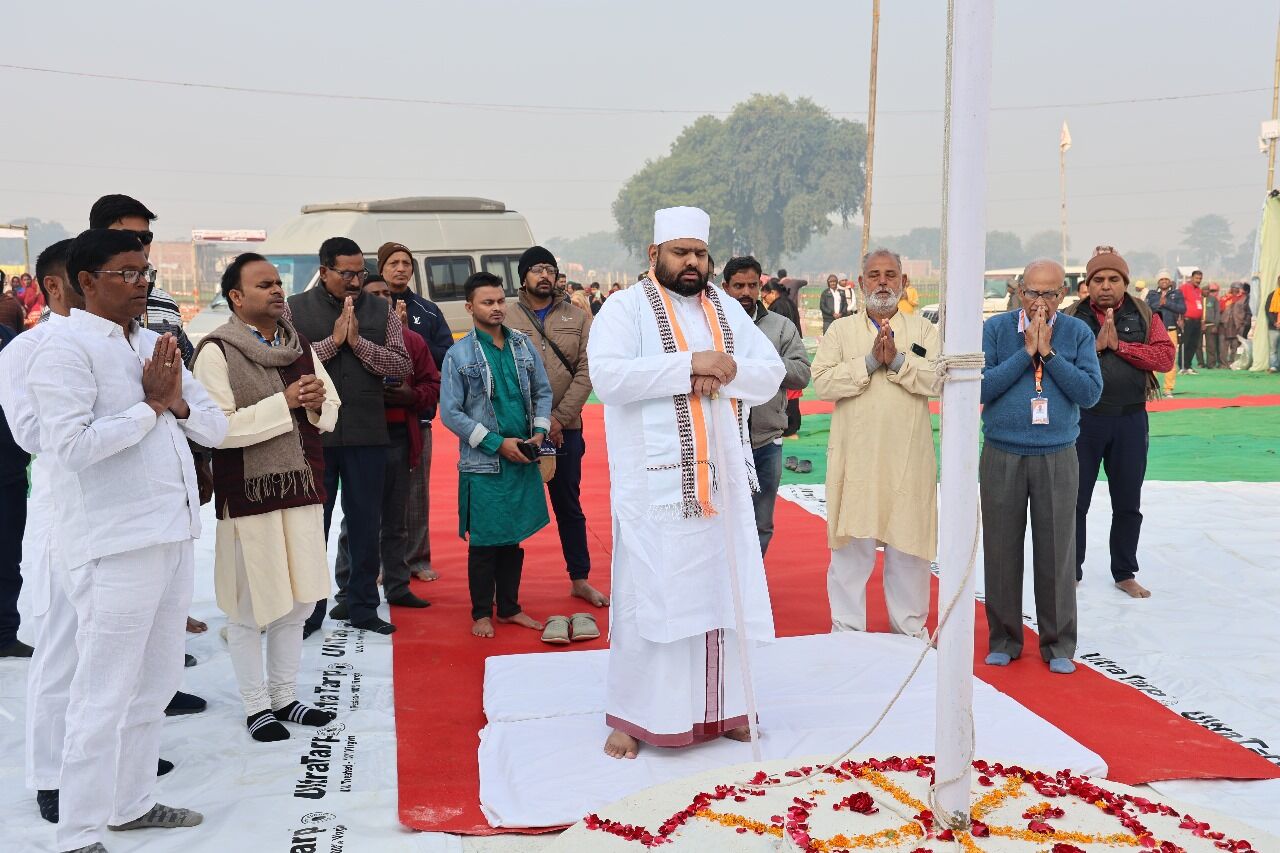 विशालतम 25000 कुण्डीय स्वर्वेद ज्ञान महायज्ञ का भव्य शुभारम्भ