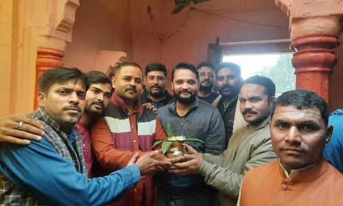 श्री राम कलश यात्रा का कैथी में भव्य स्वागत श्री राम कलश यात्रा का कैथी में भव्य स्वागत