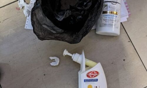 Kenyan Woman Arrested at Mumbai Airport with Cocaine Worth Rs. 14.90 Crore Kenyan Woman Arrested at Mumbai Airport with Cocaine Worth Rs. 14.90 Crore