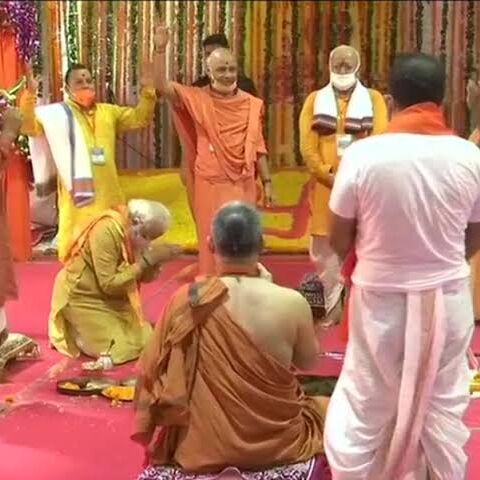 рдЙрддреНрддрд░ рдкреНрд░рджреЗрд╢ рдореЗрдВ рдордХрд░ рд╕рдВрдХреНрд░рд╛рдВрддрд┐ рд╕реЗ рд░рд╛рдо рдордВрджрд┐рд░ рд▓реЛрдХрд╛рд░реНрдкрдг рддрдХ рднрдЬрди-рдХреАрд░реНрддрди рдХрд╛ рдЖрдпреЛрдЬрди рдЙрддреНрддрд░ рдкреНрд░рджреЗрд╢ рдореЗрдВ рдордХрд░ рд╕рдВрдХреНрд░рд╛рдВрддрд┐ рд╕реЗ рд░рд╛рдо рдордВрджрд┐рд░ рд▓реЛрдХрд╛рд░реНрдкрдг рддрдХ рднрдЬрди-рдХреАрд░реНрддрди рдХрд╛ рдЖрдпреЛрдЬрди