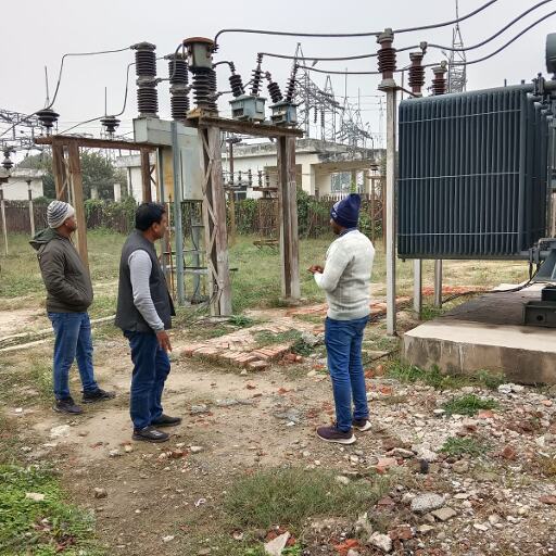 केंद्रीय मंत्री महेंद्र नाथ पांडेय के निर्देश पर 47 गांवों में बिजली व्यवस्था दुरुस्त करने के लिए लगेंगे नए ट्रांसफार्मर