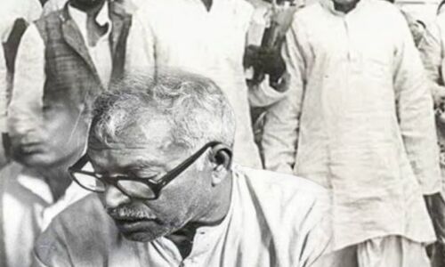 केंद्र सरकार ने मंगलवार को बिहार के पू्र्व मुख्यमंत्री कर्पूरी ठाकुर को भारत रत्न देने की घोषणा की