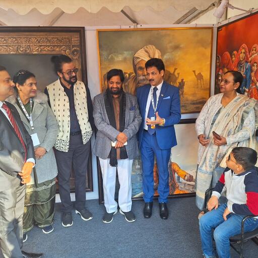 केंद्रीय मंत्री कौशल किशोर ने स्थानीय अर्थव्यवस्था को बढ़ावा देने के लिए पीएचडीसीसीआई की सराहना की