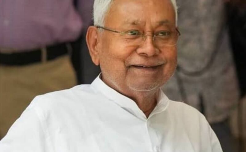 नीतीश कुमार फिर से बिहार के मुख्यमंत्री बन सकते हैं नीतीश कुमार फिर से बिहार के मुख्यमंत्री बन सकते हैं