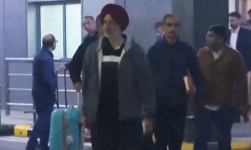 कतर की जेल से रिहा हुए आठ पूर्व भारतीय नौसैनिक: भारत की बड़ी कूटनीतिक जीत