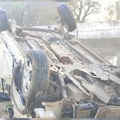 हरियाणा के रेवाड़ी में दर्दनाक हादसा, 6 लोगों की मौत, 6 घायल हरियाणा के रेवाड़ी में दर्दनाक हादसा, 6 लोगों की मौत, 6 घायल