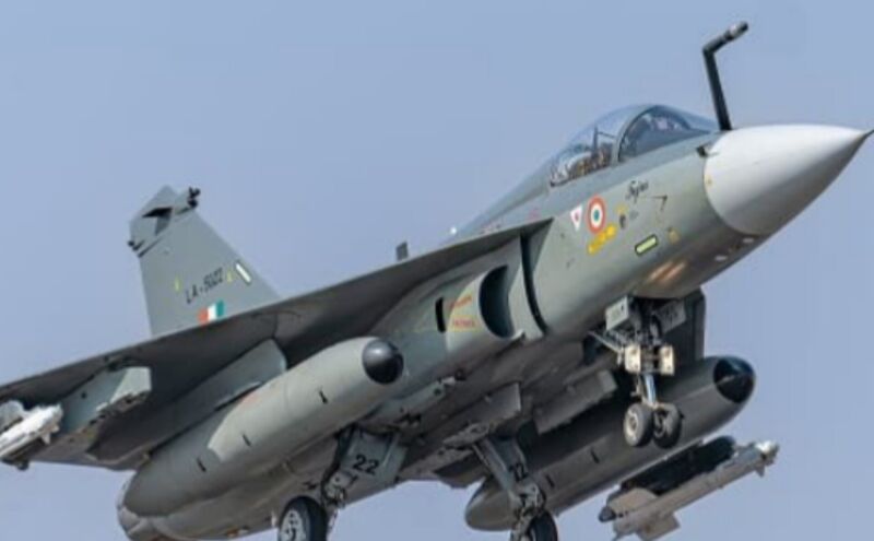 स्वदेशी तेजस मार्क 1ए ने भरी सफल उड़ान, मार्च के अंत तक वायुसेना में शामिल होगा