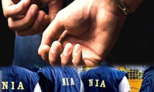 बेंगलुरु कैफे ब्लास्ट, NIA ने मास्टरमाइंड सहित दो आरोपियों को गिरफ्तार किया, 10-10 लाख रुपये का इनाम घोषित किया गया था बेंगलुरु कैफे ब्लास्ट, NIA ने मास्टरमाइंड सहित दो आरोपियों को गिरफ्तार किया, 10-10 लाख रुपये का इनाम घोषित किया गया था