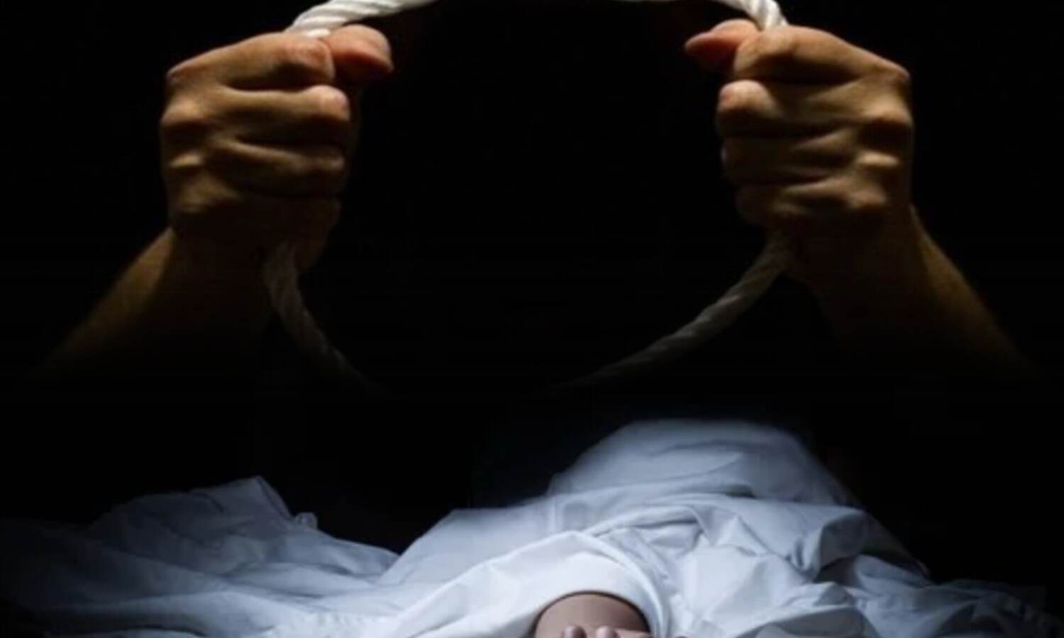 19 वर्षीय युवक ने फांसी लगाकर आत्महत्या की, मां ने युवती सहित 3 पर दर्ज कराया मामला