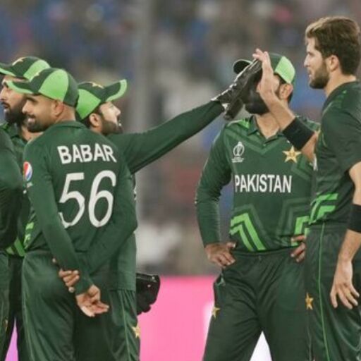 पाकिस्तान ने आयरलैंड और इंग्लैंड के खिलाफ टी20 सीरीज के लिए टीम की घोषणा की पाकिस्तान ने आयरलैंड और इंग्लैंड के खिलाफ टी20 सीरीज के लिए टीम की घोषणा की