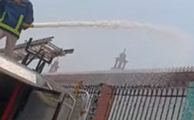 पटना के 100 साल पुराने म्यूजियम में लगी भीषण आग, 12 दमकल गाड़ियां मौके पर, शॉर्ट सर्किट का शक