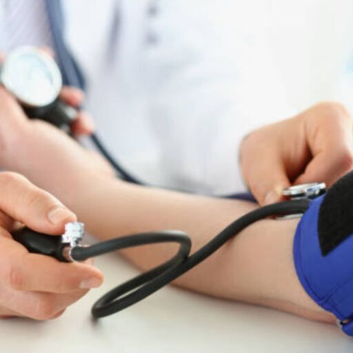 दुनियाभर में बढ़ रहा हाईपरटेंशन का खतरा, जानिए इसके लक्षण और बचाव