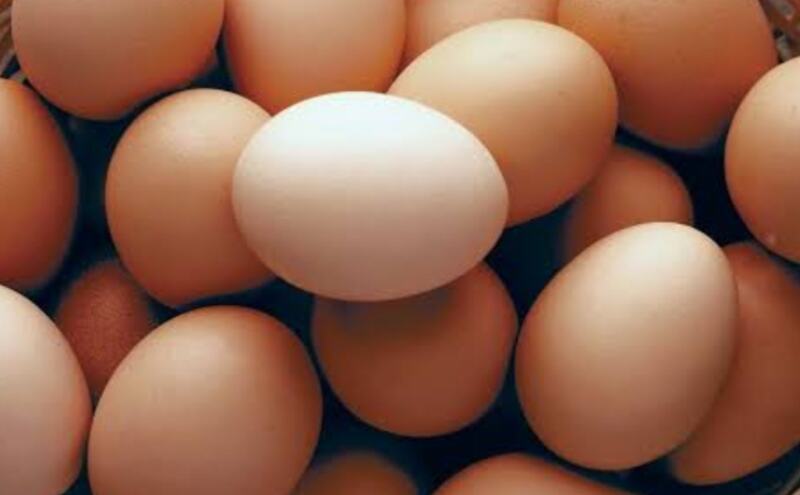 अंडे से गर्मियां में क्या वाकई नुकसान करता है?