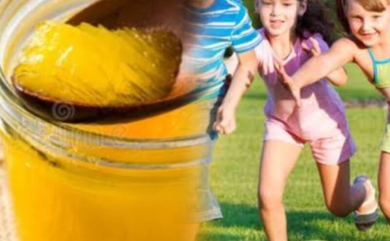 देसी घी बच्चों के स्वास्थ्य और विकास के लिए अमृत देसी घी बच्चों के स्वास्थ्य और विकास के लिए अमृत