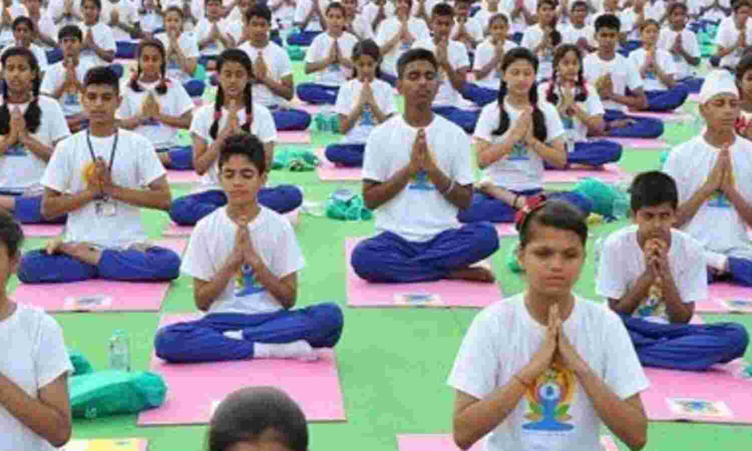 अंतर्राष्ट्रीय योग दिवस 2024, योग : आत्म और समाज के लिए
