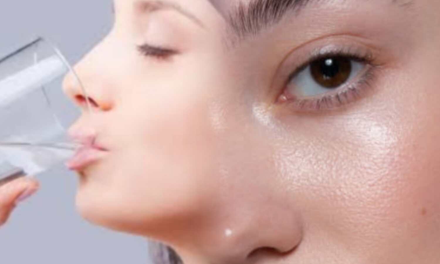 पानी पीने से चमकीली त्वचा: सच या मिथक?