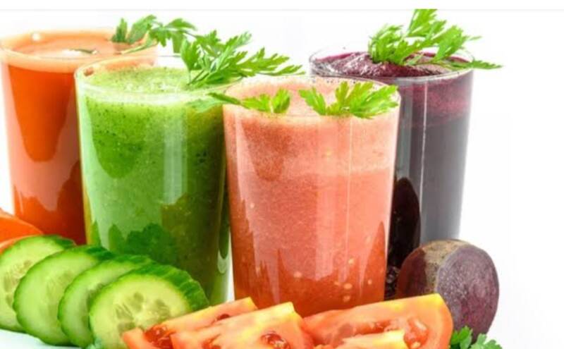 स्वस्थ त्वचा के लिए जूस, प्राकृतिक चमक का खजाना! स्वस्थ त्वचा के लिए जूस, प्राकृतिक चमक का खजाना!