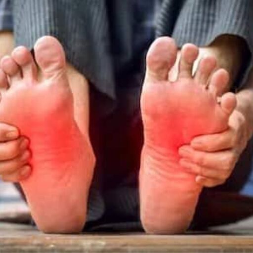 थायरॉइड में पैरों में पहले ही दिखने वाले लक्षण