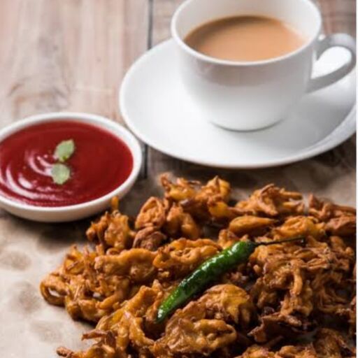 चाय के साथ इन खाद्य पदार्थों का सेवन करने से बचें चाय के साथ इन खाद्य पदार्थों का सेवन करने से बचें