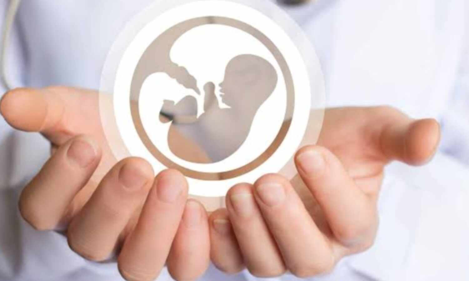महिलाओं में बढ़ती बांझपन, कारण और समाधान