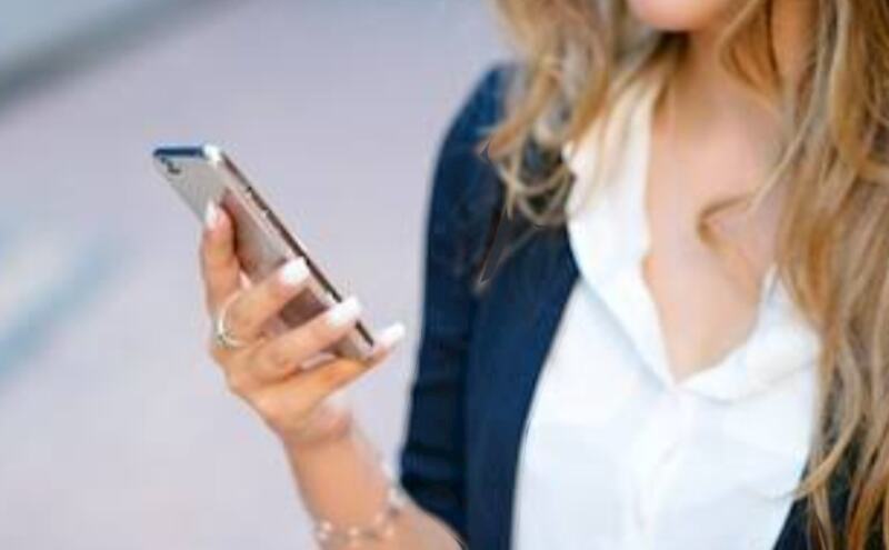 मोबाइल का बढ़ता हुआ इस्तेमाल, फायदे और नुकसान