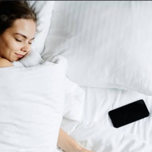 рд╕реЛрддреЗ рд╕рдордп рдореЛрдмрд╛рдЗрд▓ рд╕рд╛рде рд░рдЦрдирд╛ рдХрд┐рддрдирд╛ рд╣реЛ рд╕рдХрддрд╛ рд╣реИ рд╣рд╛рдирд┐рдХрд╛рд░рдХ рд╕реЛрддреЗ рд╕рдордп рдореЛрдмрд╛рдЗрд▓ рд╕рд╛рде рд░рдЦрдирд╛ рдХрд┐рддрдирд╛ рд╣реЛ рд╕рдХрддрд╛ рд╣реИ рд╣рд╛рдирд┐рдХрд╛рд░рдХ