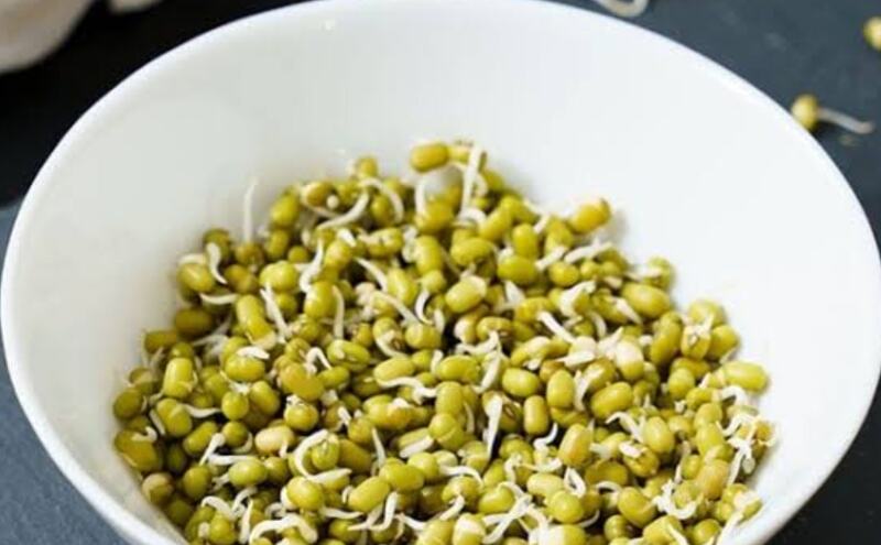 अंकुरित मूंग दाल, स्वास्थ्य का खजाना