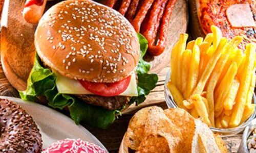 दिल के दुश्मन ये खाद्य पदार्थ कर सकते हैं आपके दिल को नुकसान