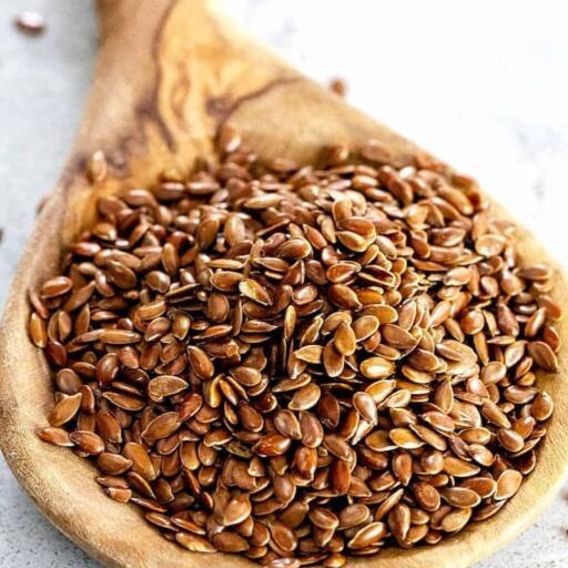 अलसी के बीज से यूरिक एसिड को नियंत्रित करने का प्राकृतिक उपाय, जानें इसके लाभ और सही सेवन का तरीका अलसी के बीज से यूरिक एसिड को नियंत्रित करने का प्राकृतिक उपाय, जानें इसके लाभ और सही सेवन का तरीका
