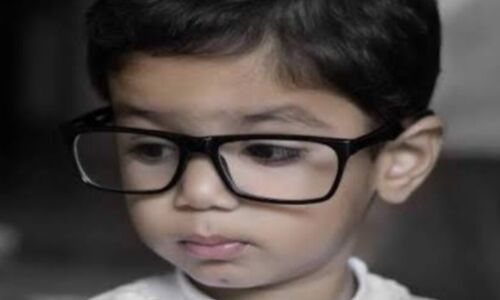 рдмрдЪреНрдЪреЛрдВ рдХреА рдЖрдВрдЦреЛрдВ рдХреА рд╕реЗрд╣рдд рдореЗрдВ рд╕рд╣реА рдЖрд╣рд╛рд░ рдХрд╛ рдорд╣рддреНрд╡ рдмрдЪреНрдЪреЛрдВ рдХреА рдЖрдВрдЦреЛрдВ рдХреА рд╕реЗрд╣рдд рдореЗрдВ рд╕рд╣реА рдЖрд╣рд╛рд░ рдХрд╛ рдорд╣рддреНрд╡