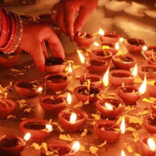 देव दिवाली 2024, जानें इस पवित्र पर्व पर घर में कैसे करें देव दीपावली की पूजा