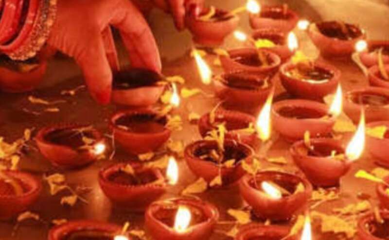 देव दिवाली 2024, जानें इस पवित्र पर्व पर घर में कैसे करें देव दीपावली की पूजा