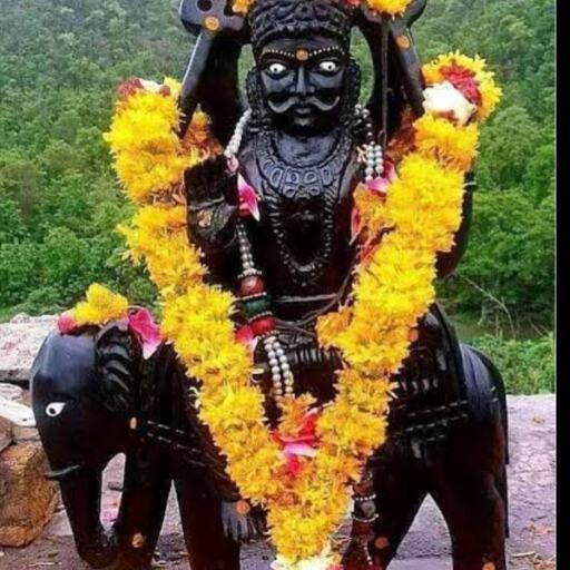 2025 में शनि देव का राशि परिवर्तन, जानें कैसे होगा इसका सभी राशियों पर असर