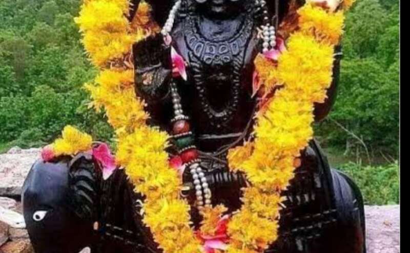2025 में शनि देव का राशि परिवर्तन, जानें कैसे होगा इसका सभी राशियों पर असर 2025 में शनि देव का राशि परिवर्तन, जानें कैसे होगा इसका सभी राशियों पर असर