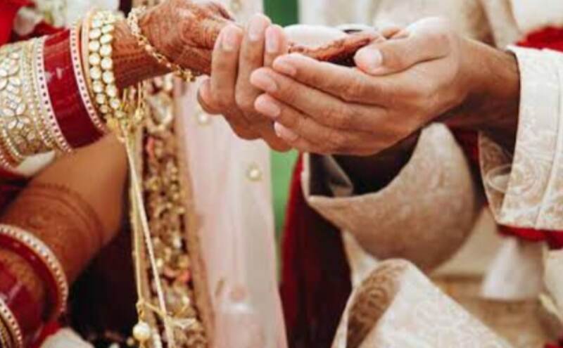 2025 में शादी-ब्याह के लिए शुभ मुहूर्त, जानें कब करें अपनी शादी की योजना 2025 में शादी-ब्याह के लिए शुभ मुहूर्त, जानें कब करें अपनी शादी की योजना