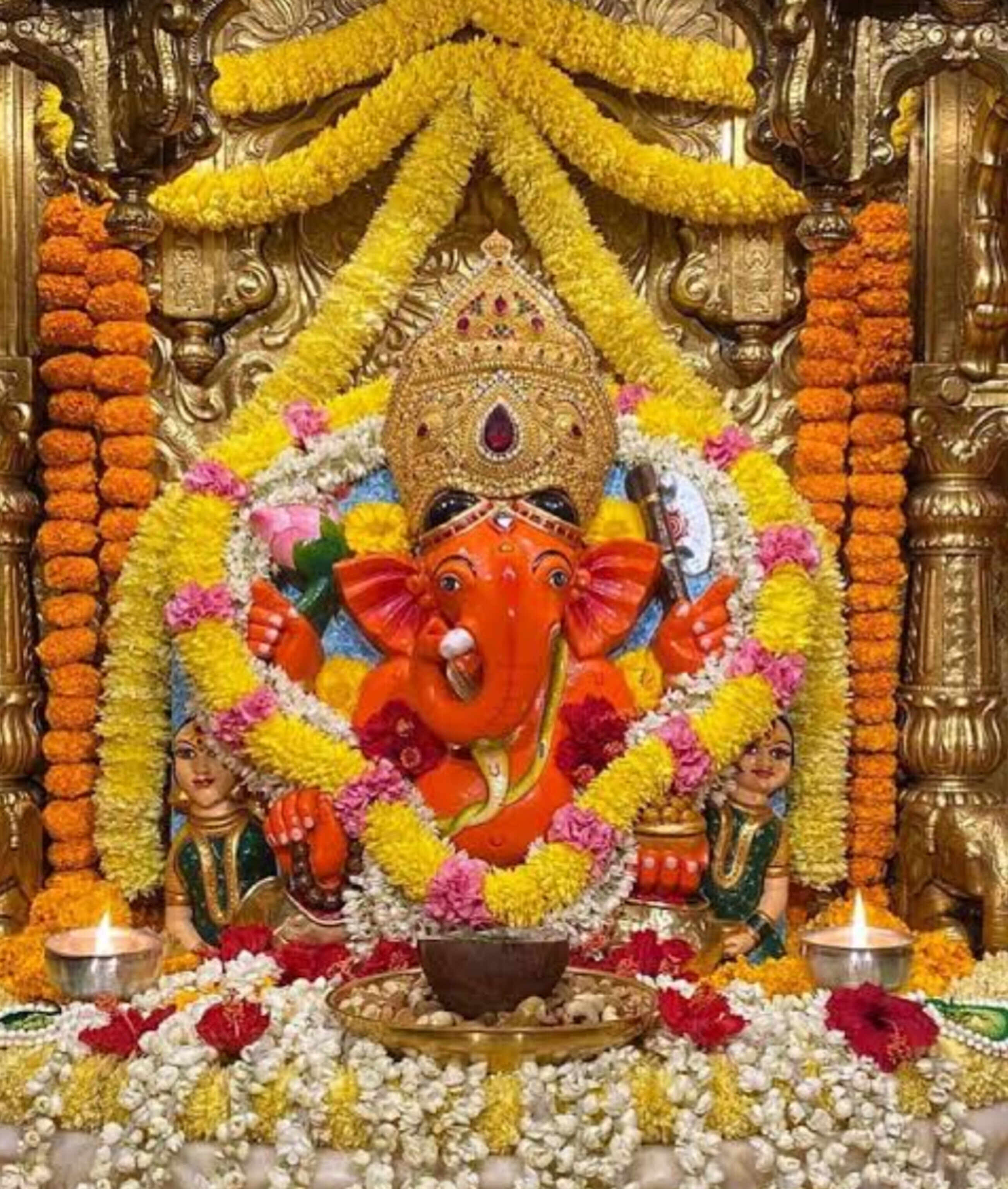 नए साल की शुभ शुरुआत, मंदिरों में दर्शन कर पाएं ईश्वरीय आशीर्वाद