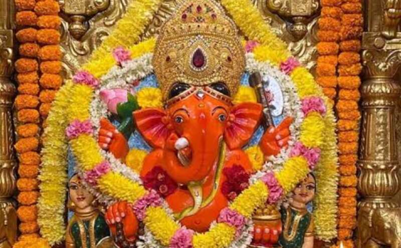 नए साल की शुभ शुरुआत, मंदिरों में दर्शन कर पाएं ईश्वरीय आशीर्वाद नए साल की शुभ शुरुआत, मंदिरों में दर्शन कर पाएं ईश्वरीय आशीर्वाद