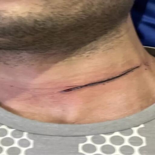 वाराणसी: मकर संक्रांति पर पतंगबाजी में इस्तेमाल होने वाले चाइनीज मंझे का बढ़ा खतरा, जानलेवा घटनाओं की आशंका वाराणसी: मकर संक्रांति पर पतंगबाजी में इस्तेमाल होने वाले चाइनीज मंझे का बढ़ा खतरा, जानलेवा घटनाओं की आशंका