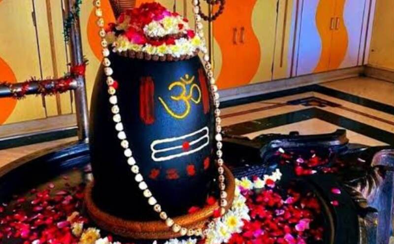 प्रदोष व्रत 2025, भगवान शिव की कृपा पाने का उत्तम अवसर, जानें विधि और महत्व प्रदोष व्रत 2025, भगवान शिव की कृपा पाने का उत्तम अवसर, जानें विधि और महत्व