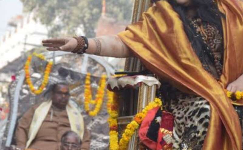 किन्नर अखाड़ा, एक अनूठी परंपरा और इतिहास का प्रतीक किन्नर अखाड़ा, एक अनूठी परंपरा और इतिहास का प्रतीक