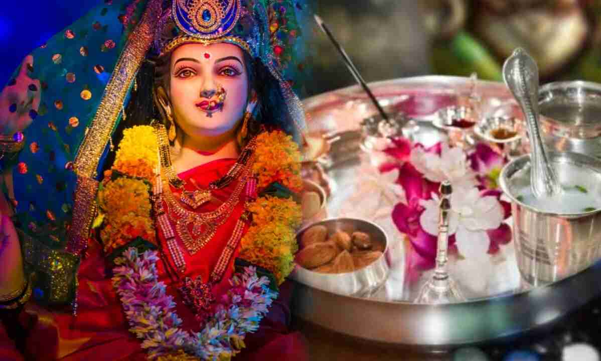 नवरात्रि 2025 नौ दिनों में देवी दुर्गा को अर्पित करें ये विशेष भोग, पाएं कृपा और समृद्धि