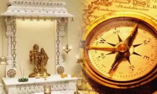 पूजा-पाठ के दौरान ध्यान रखें ये वास्तु नियम, घर में बढ़ेगी सुख-समृद्धि और सकारात्मक ऊर्जा पूजा-पाठ के दौरान ध्यान रखें ये वास्तु नियम, घर में बढ़ेगी सुख-समृद्धि और सकारात्मक ऊर्जा