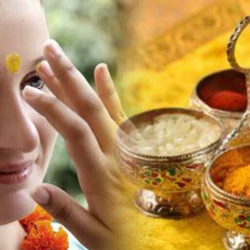 सफेद चंदन का तिलक क्यों इसे लगाया जाता है मस्तक पर, क्या है इसका गहरा धार्मिक और वैज्ञानिक रहस्य? सफेद चंदन का तिलक क्यों इसे लगाया जाता है मस्तक पर, क्या है इसका गहरा धार्मिक और वैज्ञानिक रहस्य?