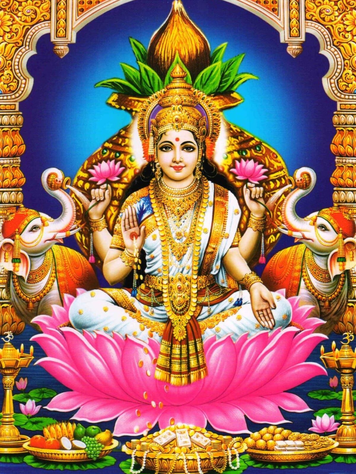 महालक्ष्मी व्रत का समापन: 3 शुभ संयोगों के साथ बन रहा है खास दिन, जानिए पूजा का महत्व और लाभ