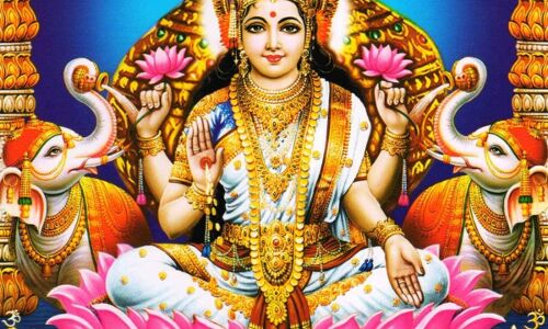 महालक्ष्मी व्रत का समापन: 3 शुभ संयोगों के साथ बन रहा है खास दिन, जानिए पूजा का महत्व और लाभ महालक्ष्मी व्रत का समापन: 3 शुभ संयोगों के साथ बन रहा है खास दिन, जानिए पूजा का महत्व और लाभ