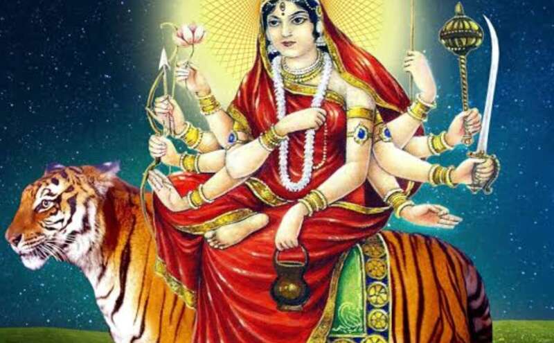 शारदीय नवरात्रि 2025 का तीसरा दिन: मां चंद्रघंटा की पूजा से मिलेगा साहस और शांति का वरदान शारदीय नवरात्रि 2025 का तीसरा दिन: मां चंद्रघंटा की पूजा से मिलेगा साहस और शांति का वरदान
